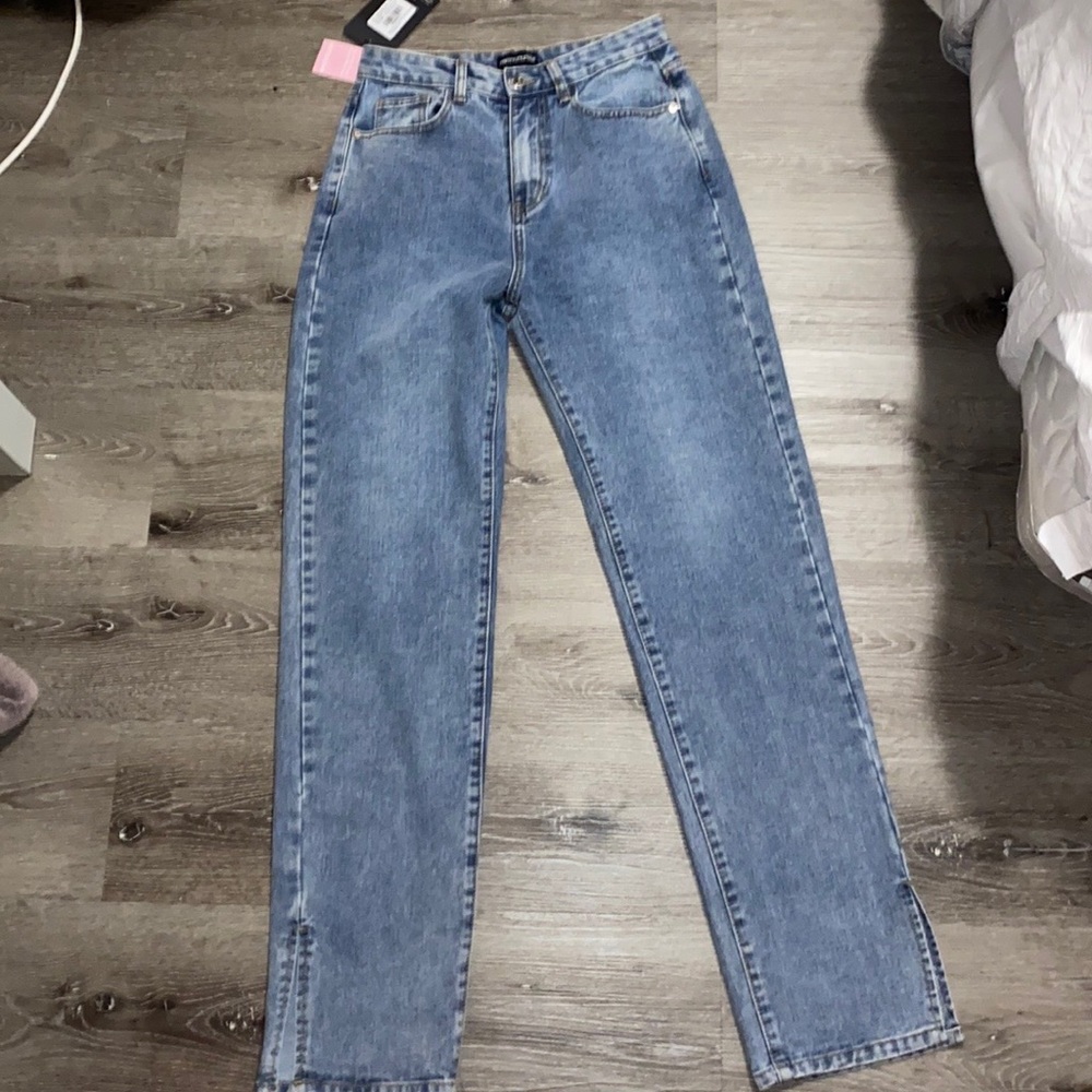 Pretty Little Thing Loose Jeans with slits